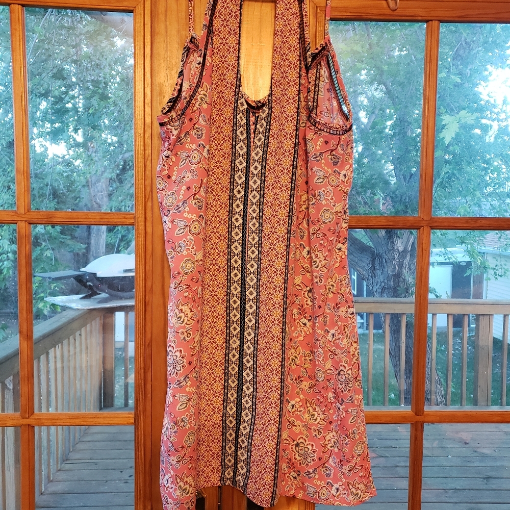 Dress - Picture 3 of 3